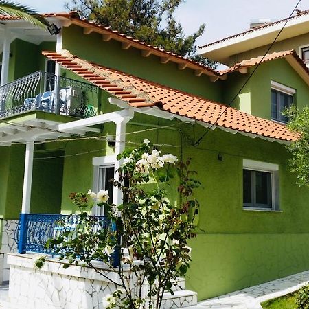 Nadia'S Beach House Pefkari Exterior photo
